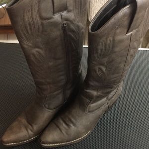 Dusk brown cowboy boots